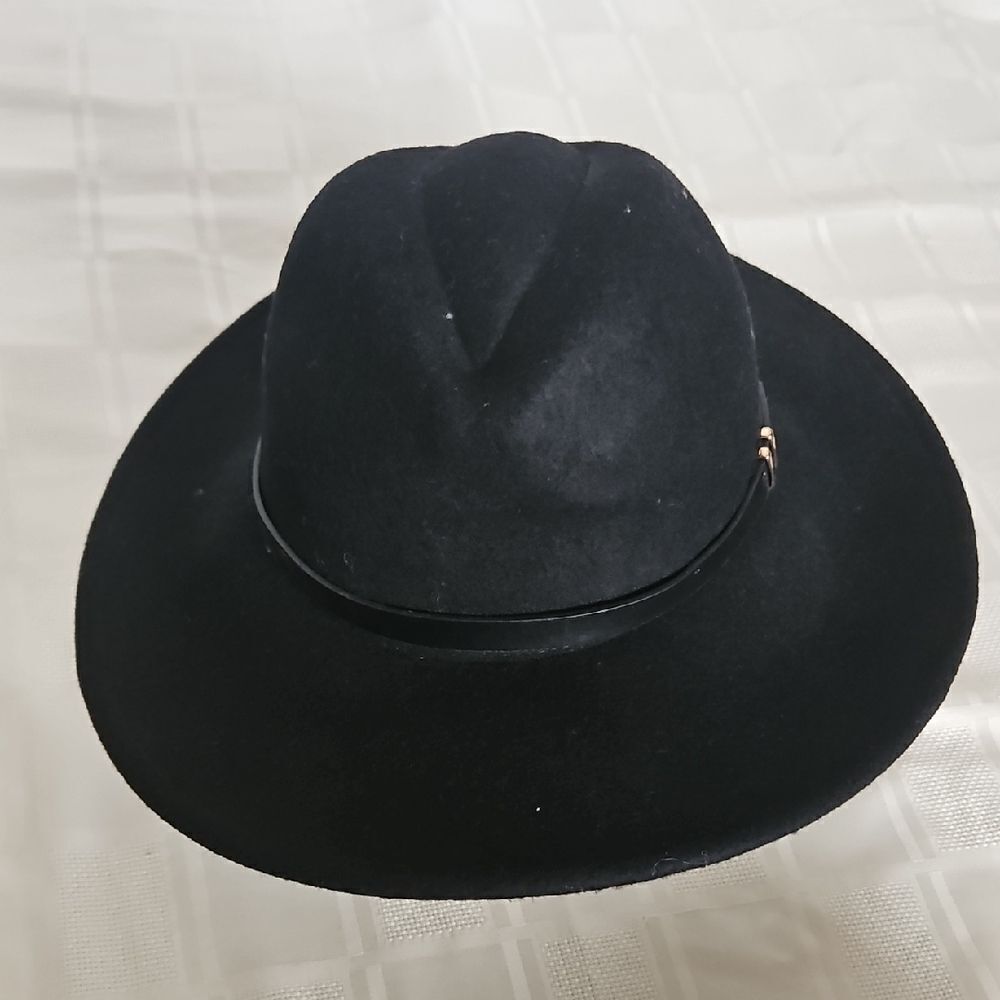 HOST PICK 🥳🥳 House of Harlow 1960 Black Wool Hat - Picture 15 of 16